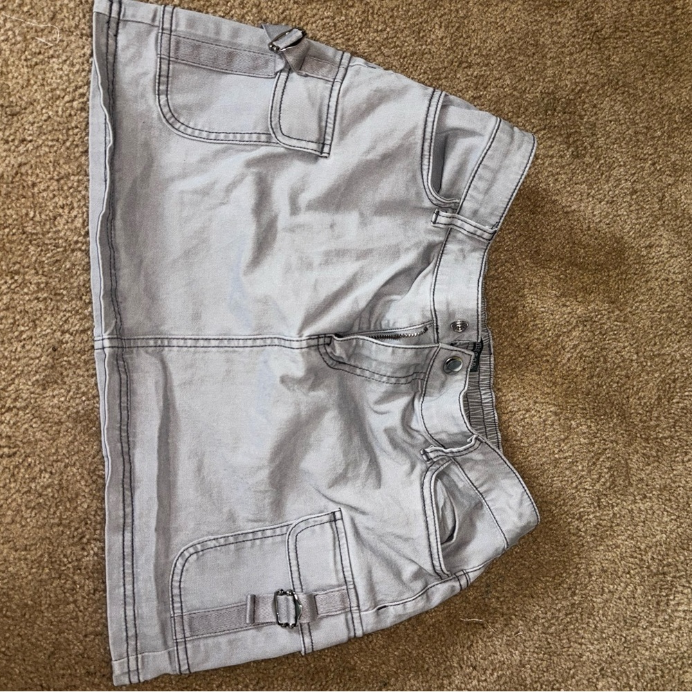 Grey cargo skirt